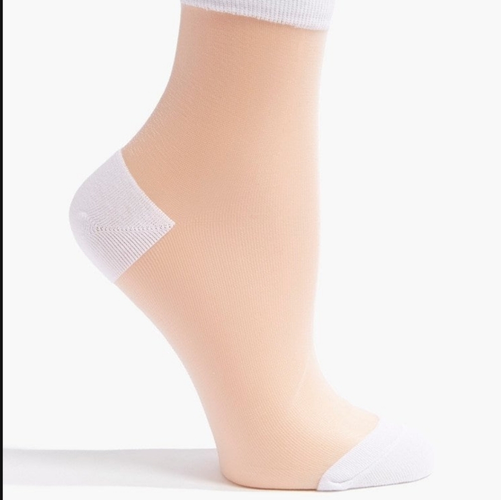 Sheer mesh ankle socks